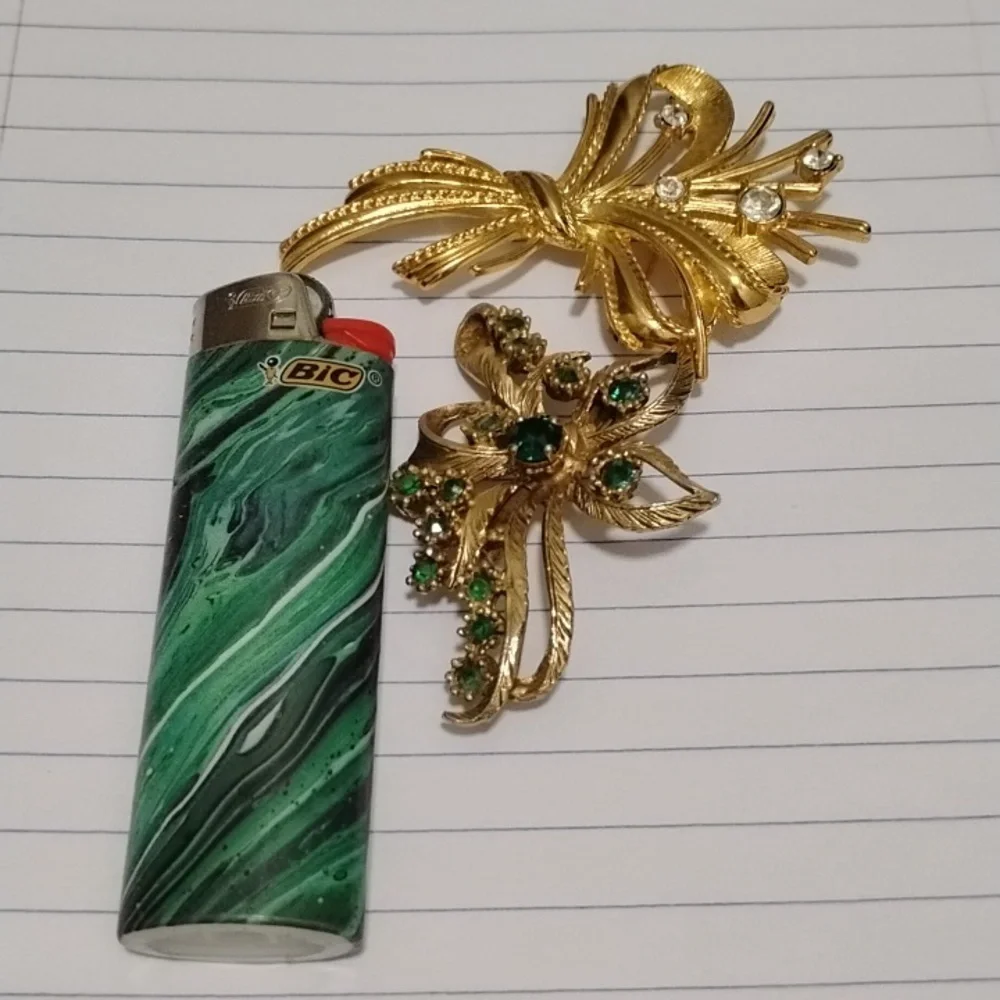 Two Brooches - Picture 4 of 4